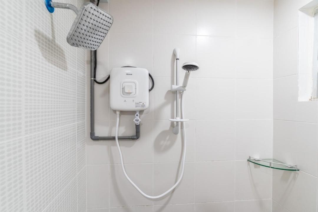 Lily Homes Tanah Rata Bagian luar foto