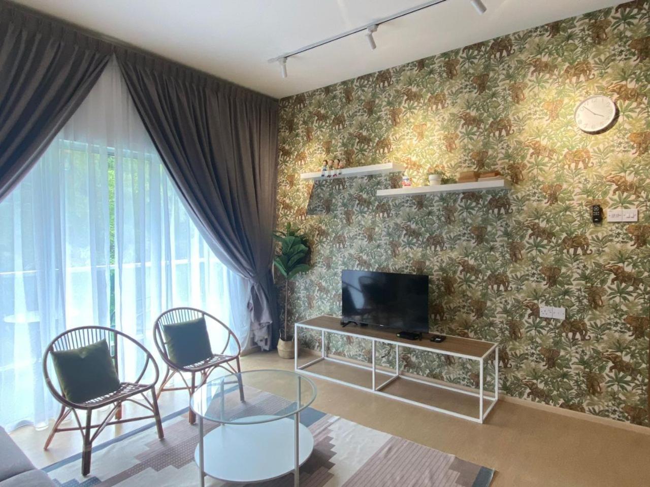 Lily Homes Tanah Rata Bagian luar foto